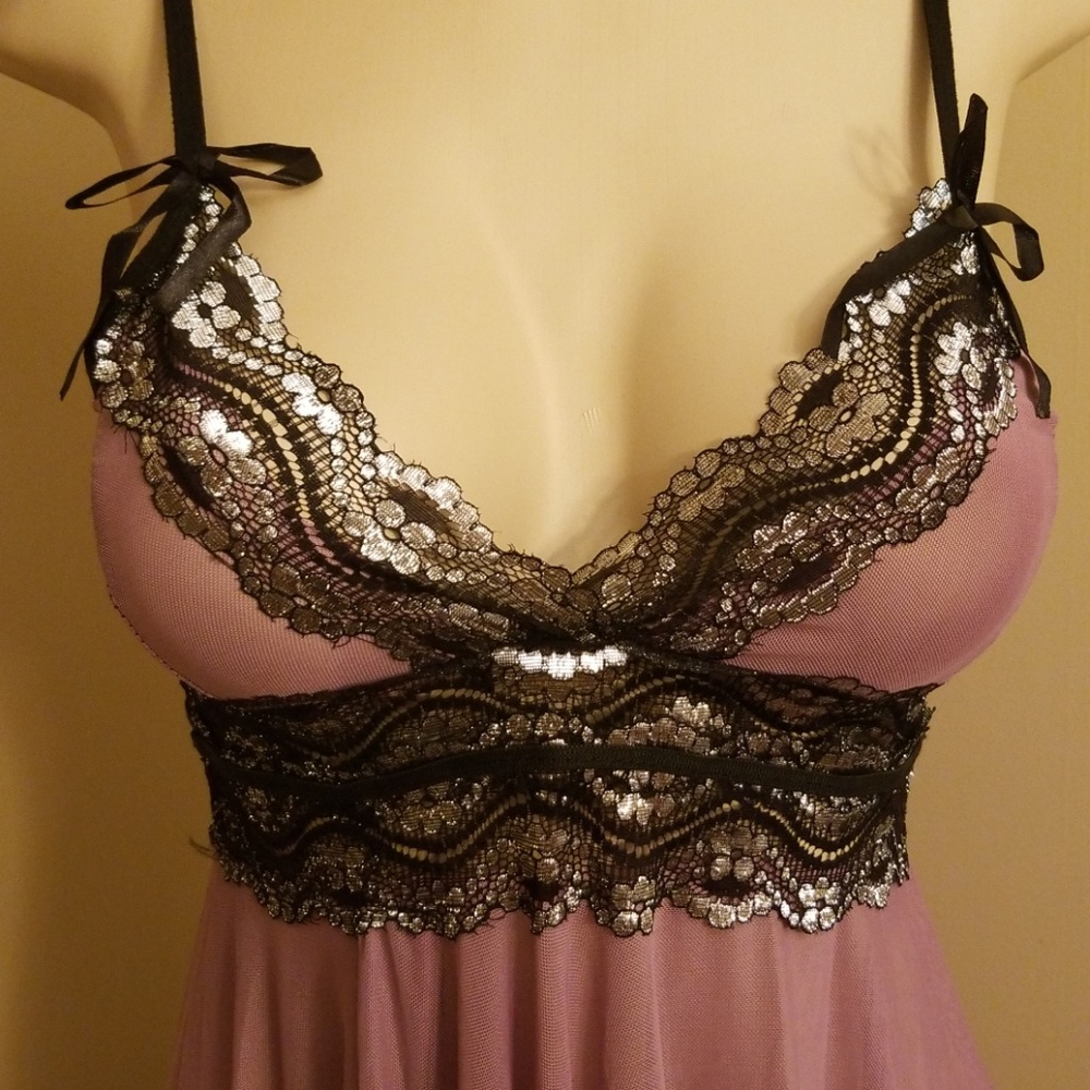 Nighty - Picture 4 of 6